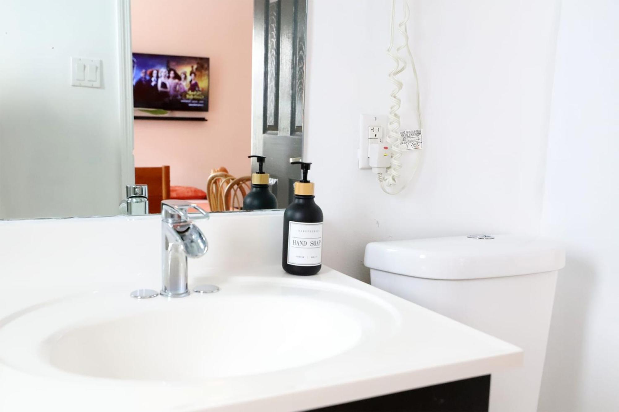 Steps To Sea Miami Beach Free Parking Pet & Family Friendly Apartment Luaran gambar